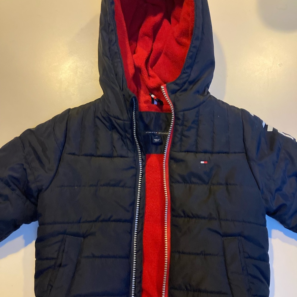 2T Tommy Hilfiger Puffer Jacket